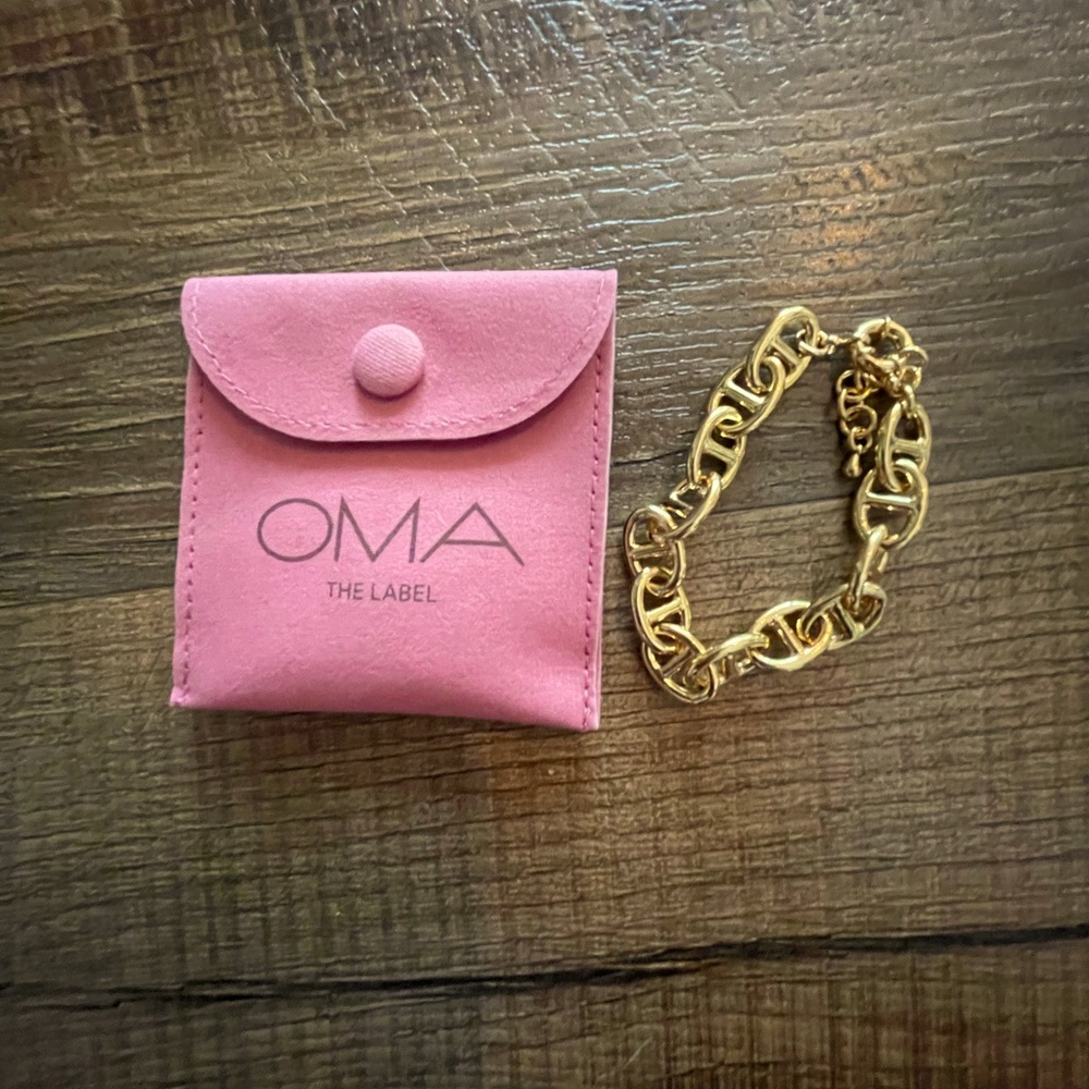 NWT OMA the label GOLD CHAIN BRACELET